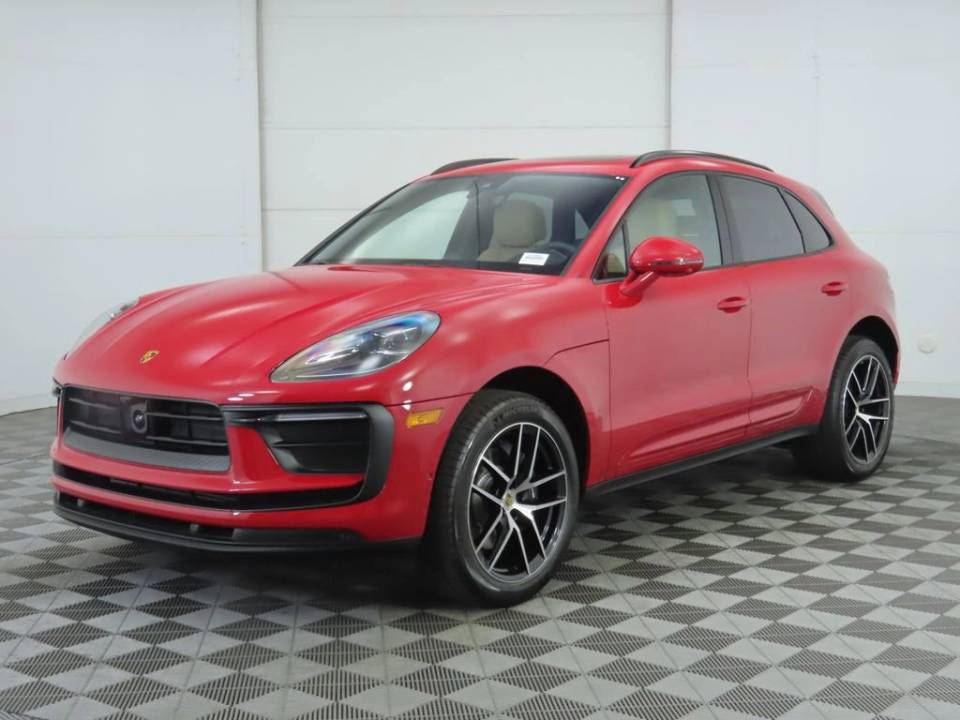 2025 Porsche Macan