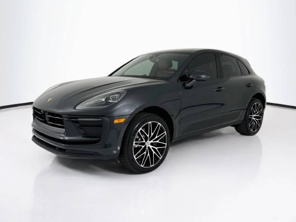 2026 Porsche Macan