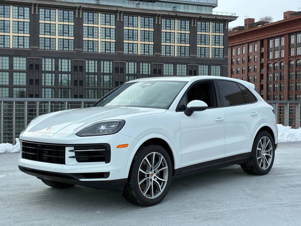 2026 Porsche Cayenne Base