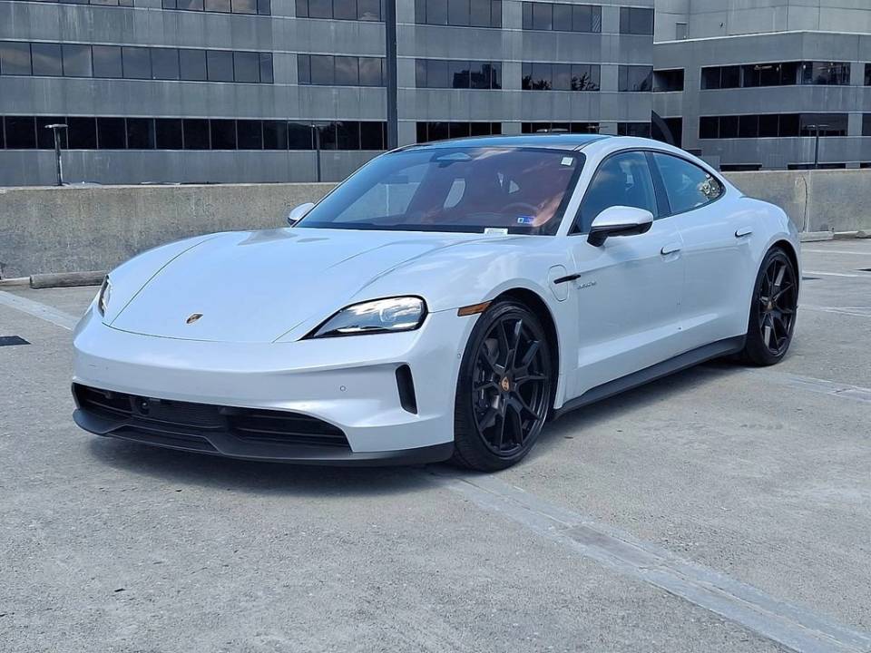 2026 Porsche Taycan