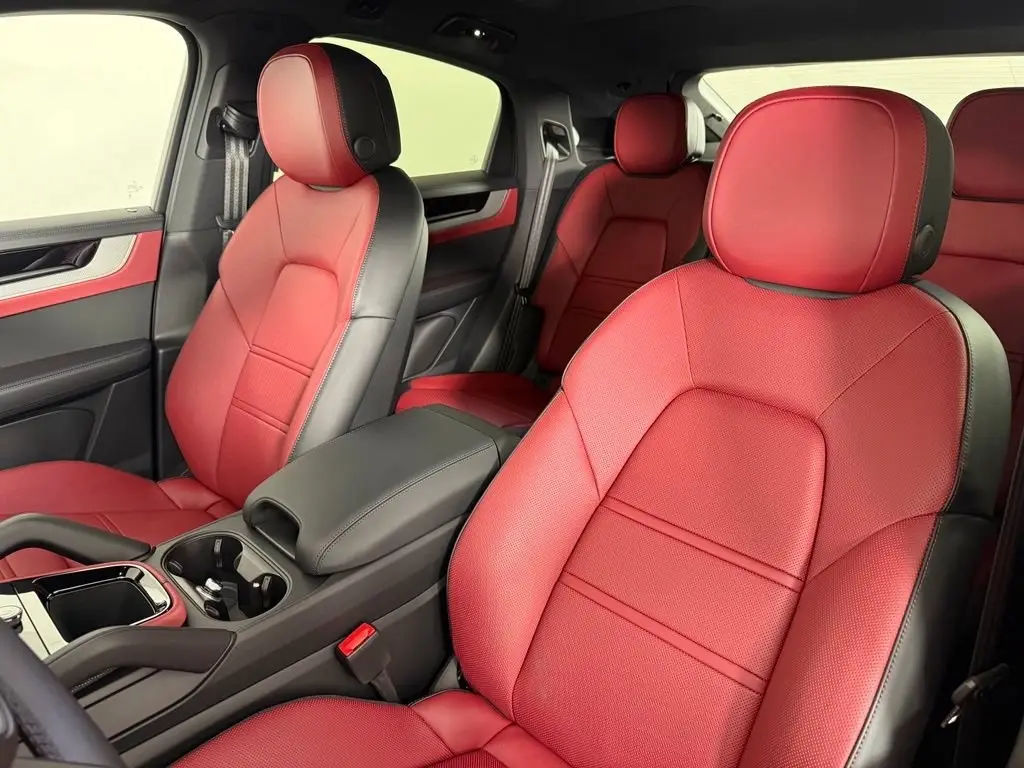 2026 Porsche Cayenne Coup Base - Photo 40