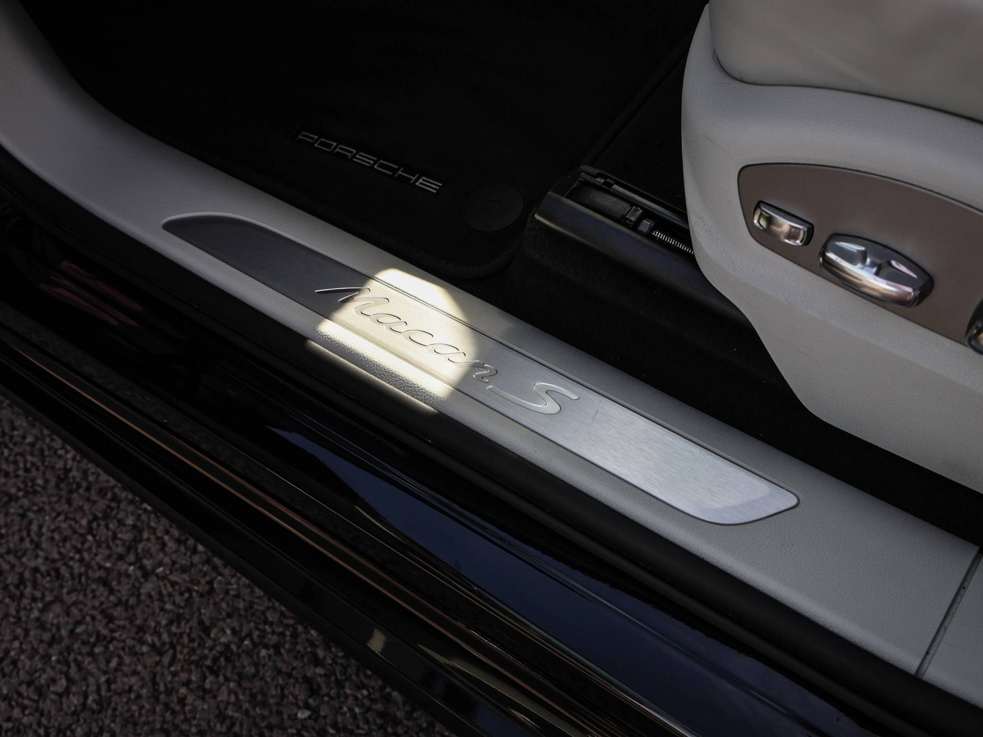 Macan S, photo 29 of 29