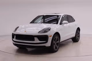 2026 Porsche Macan's photo