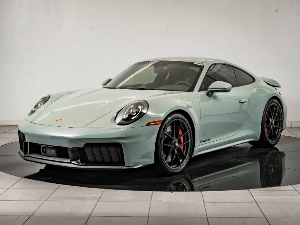 2025 Porsche 911
