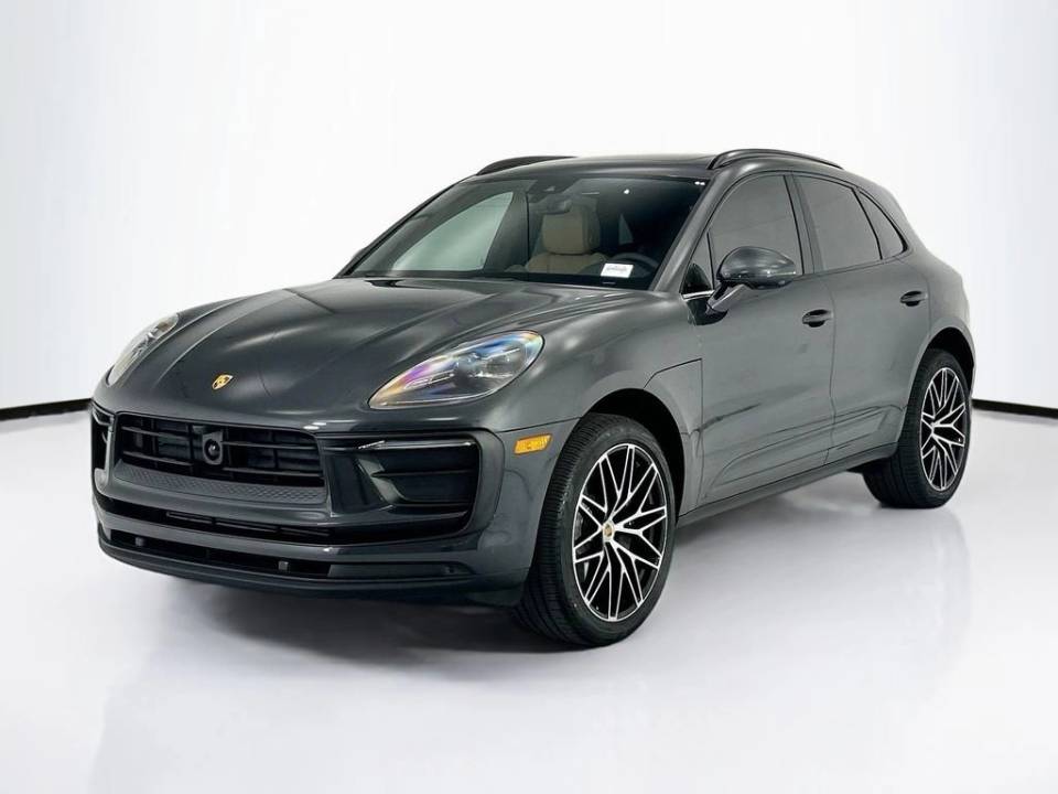 2026 Porsche Macan
