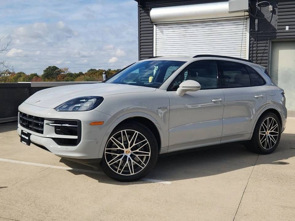 2025 Porsche Cayenne