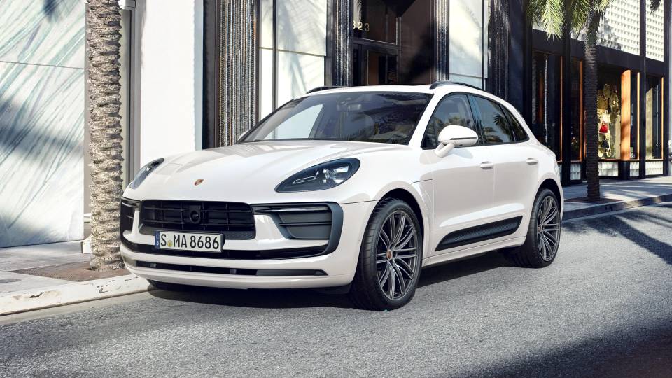 2025 Porsche Macan Base