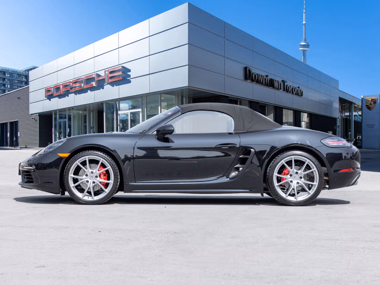 2025 Porsche 718 Boxster S (982)