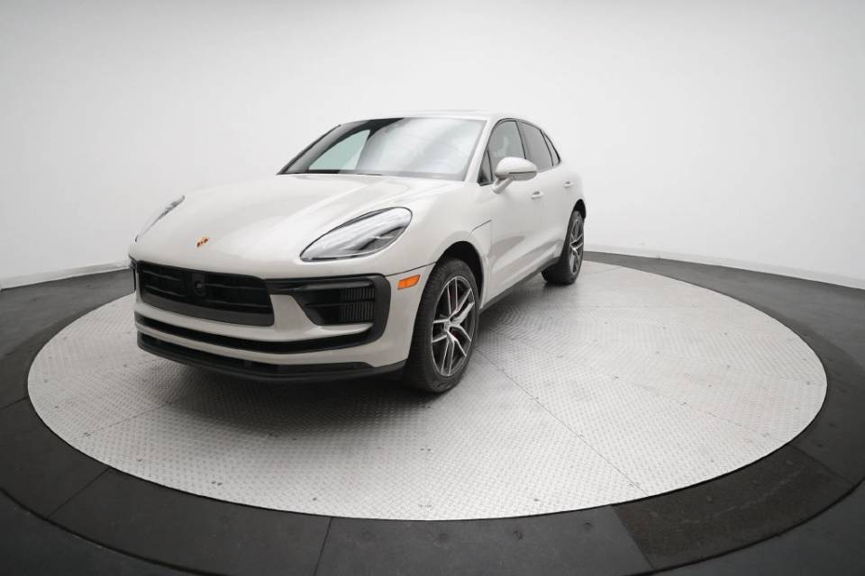 2024 Porsche Macan