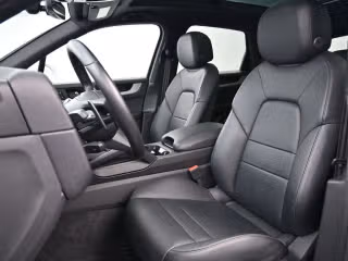 2024 Porsche Cayenne Base - Photo 33