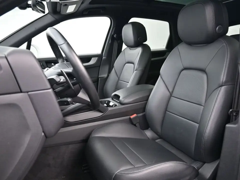 2024 Porsche Cayenne Base - Photo 39