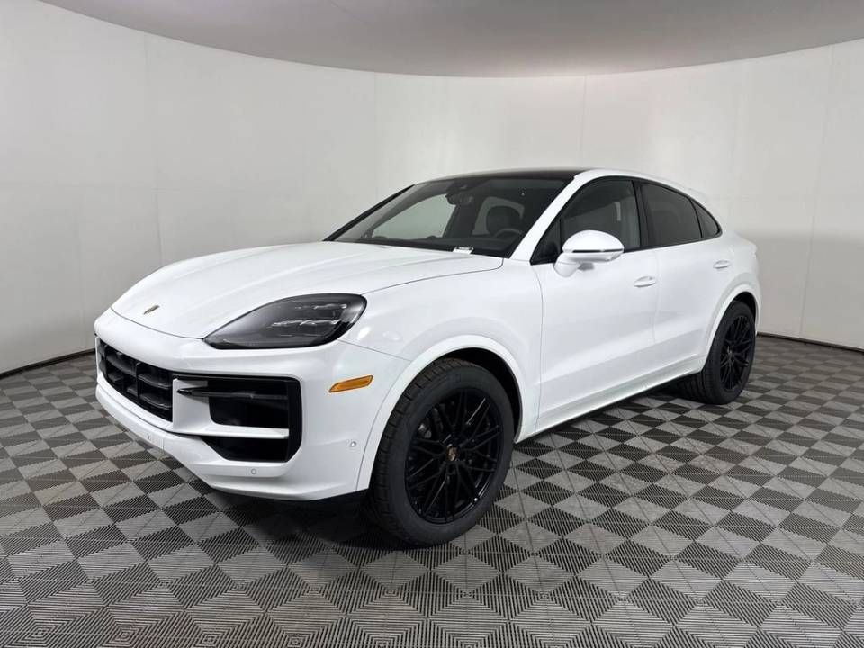 2025 Porsche Cayenne Coup Base