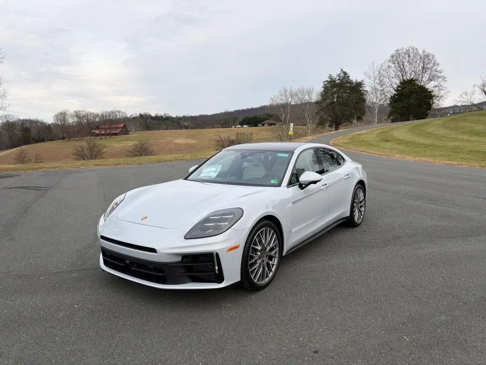 2026 Porsche Panamera Base - Photo 8