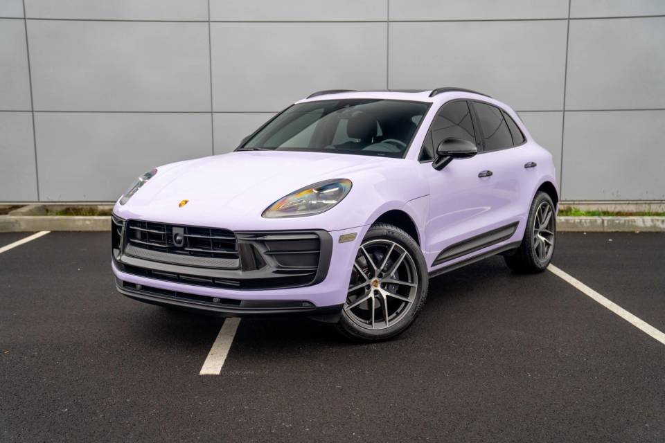 2023 Porsche Macan T