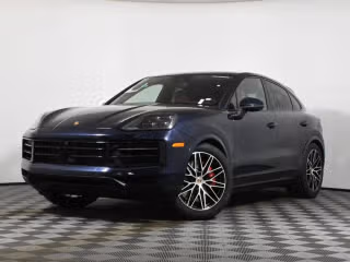 2026 Porsche Cayenne S's photo