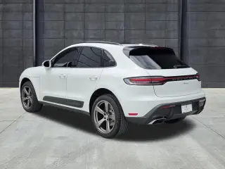 2026 Porsche Macan Base - Photo 21