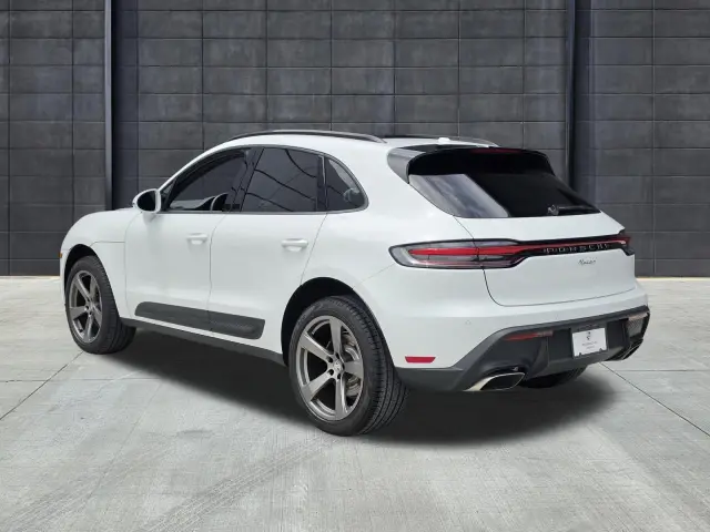 2026 Porsche Macan Base - Photo 22