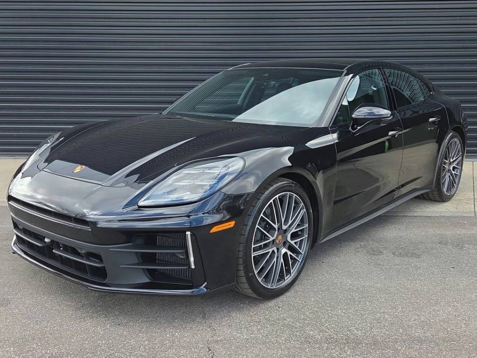 2026 Porsche Panamera