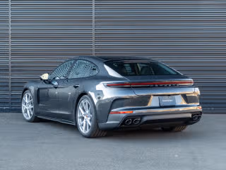 2026 Porsche Panamera Base - Photo 17