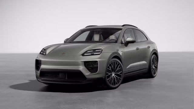 Used 2025 Porsche Macan Base with VIN WP1AA2XA4SL003122 for sale in Golden Valley, MN