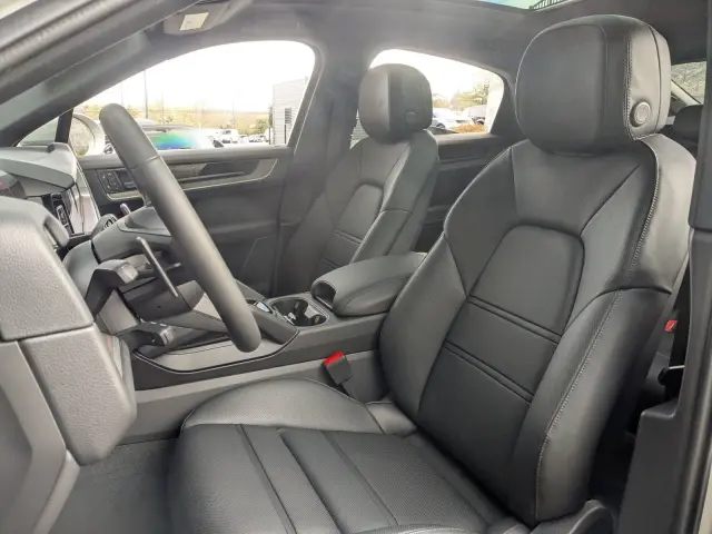 2026 Porsche Cayenne Coup Base - Photo 38