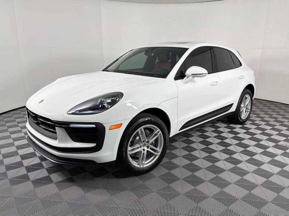 2026 Porsche Macan