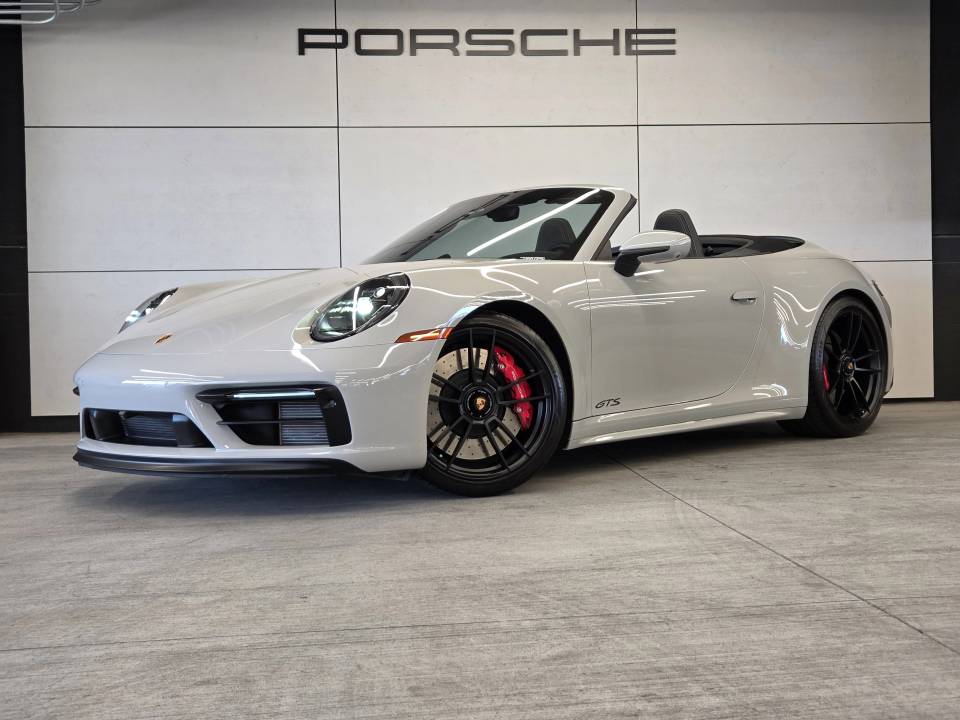 2022 Porsche 911 GTS