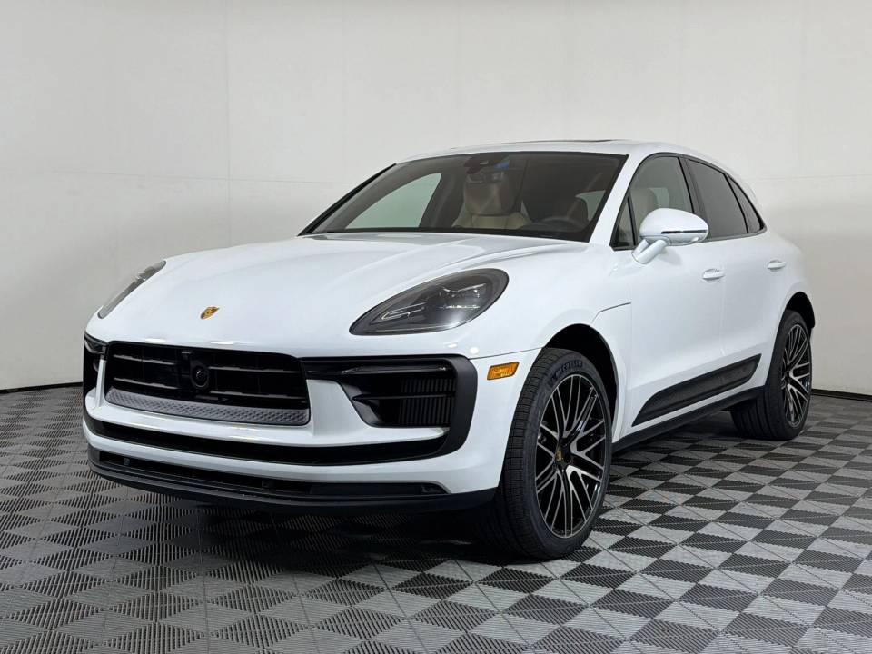 2026 Porsche Macan