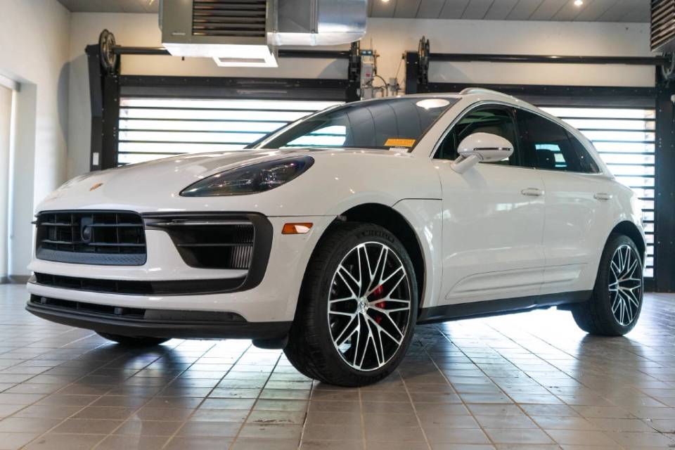 2023 Porsche Macan