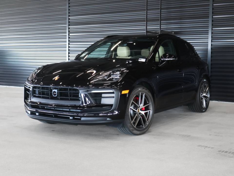 2026 Porsche Macan