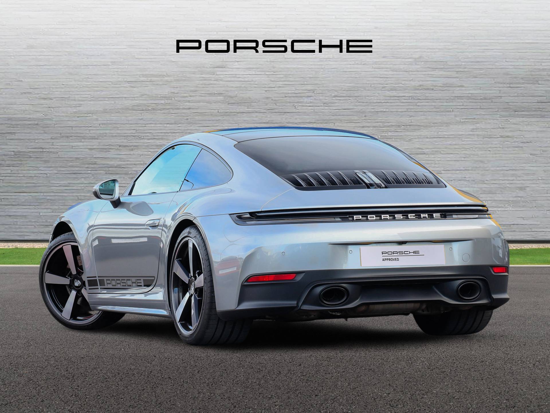911 Carrera, photo 2 of 33