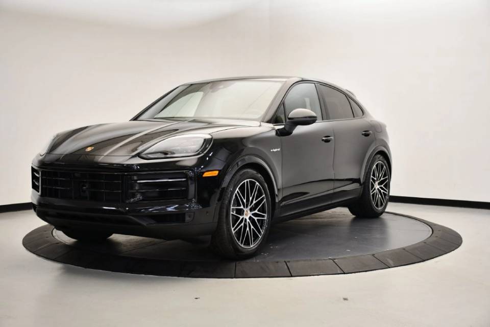 2025 Porsche Cayenne Coupe