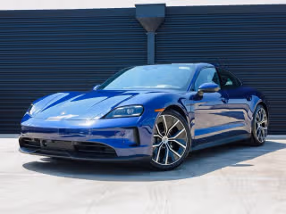 2025 Porsche Taycan -'s photo