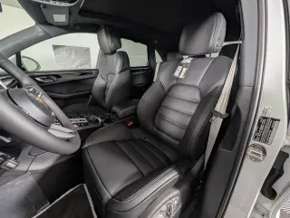 2026 Porsche Macan S - Photo 37