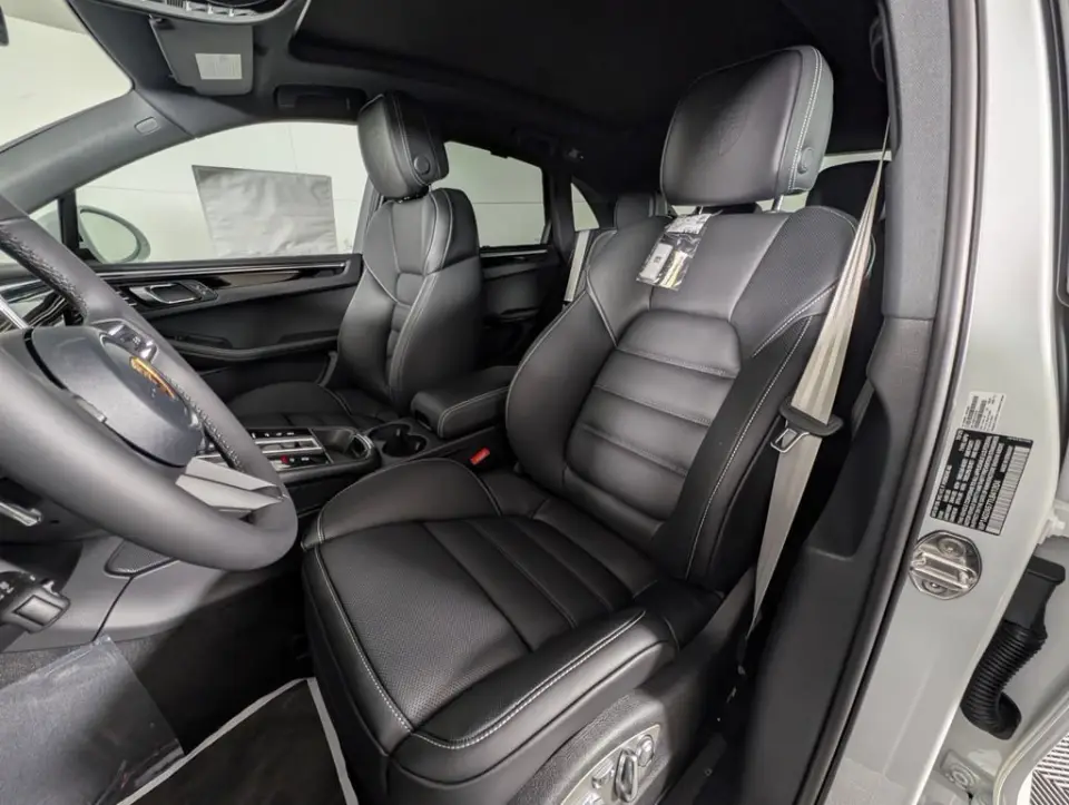 2026 Porsche Macan S - Photo 39