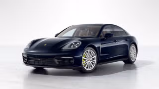 2023 Porsche Panamera 4 E-Hybrid's photo