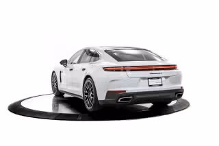 2026 Porsche Panamera 4 E-Hybrid - Photo 17