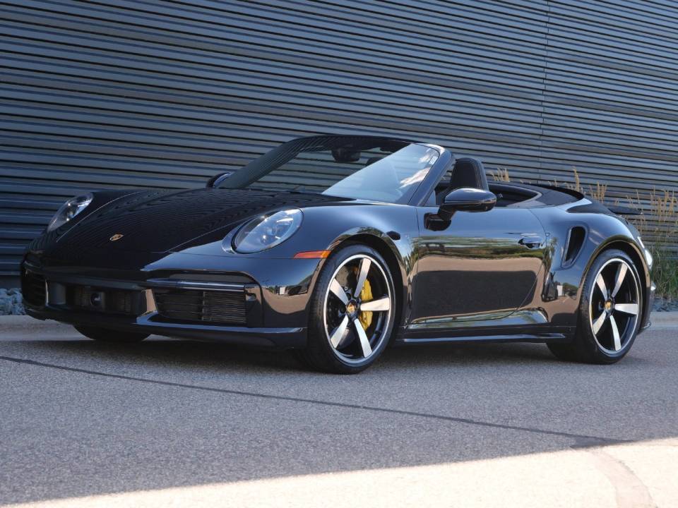 2025 Porsche 911 Turbo S