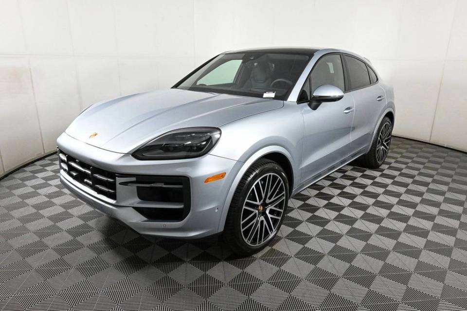 2026 Porsche Cayenne Coup Base