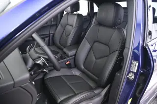 2026 Porsche Macan T - Photo 37