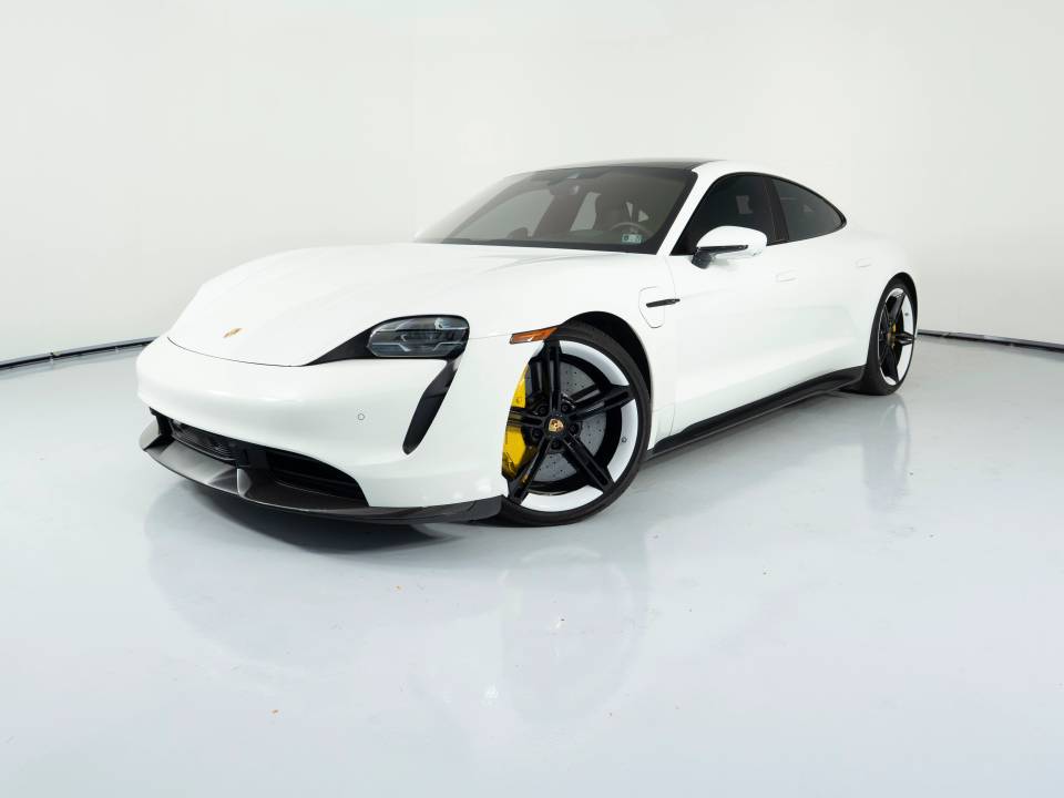 2021 Porsche Taycan Turbo