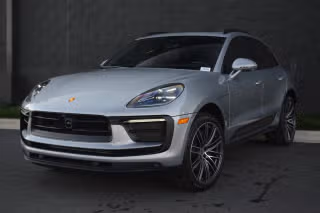 2026 Porsche Macan's photo