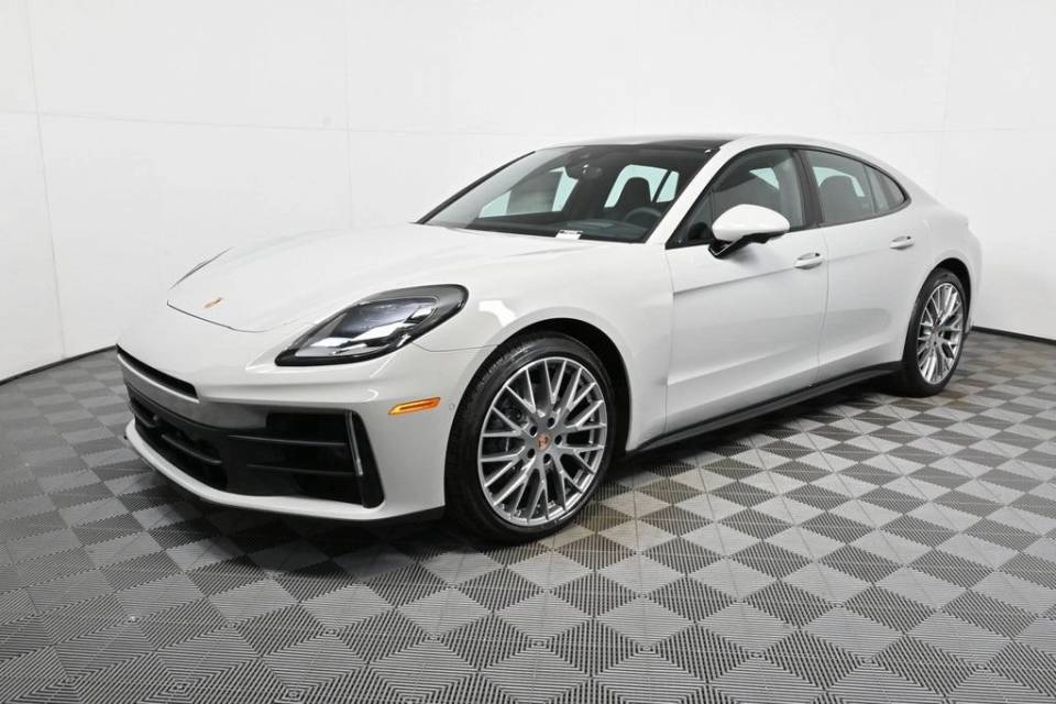 2026 Porsche Panamera