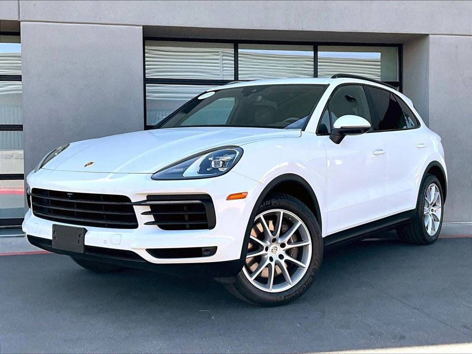 2023 Porsche Cayenne Base