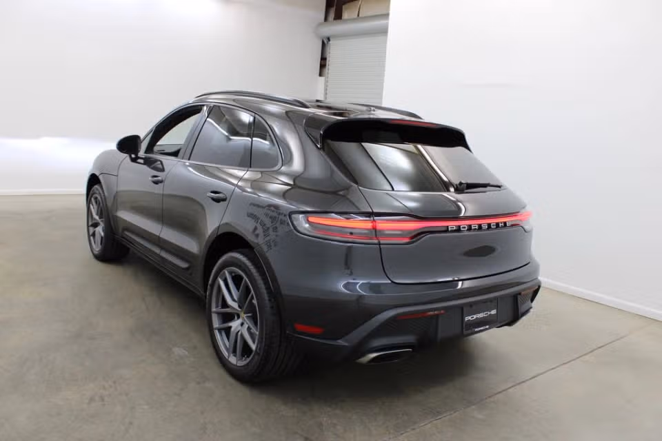 2026 Porsche Macan Base - Photo 19