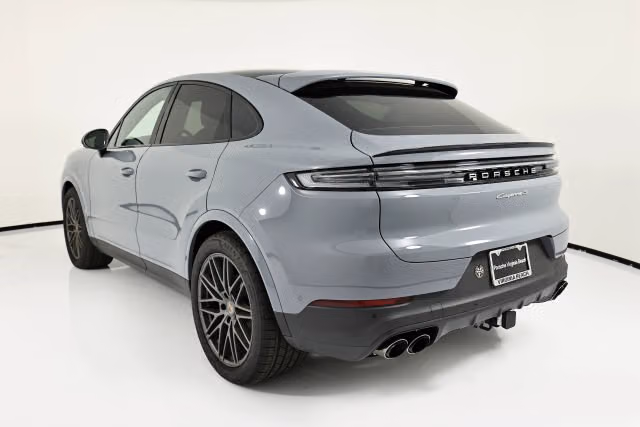 2026 Porsche Cayenne Coup S - Photo 18
