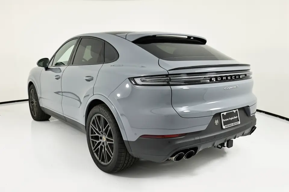 2026 Porsche Cayenne Coup S - Photo 23