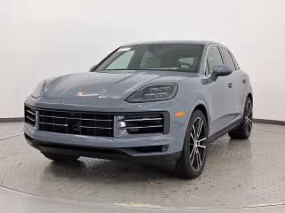 2026 Porsche Cayenne S E-Hybrid's photo