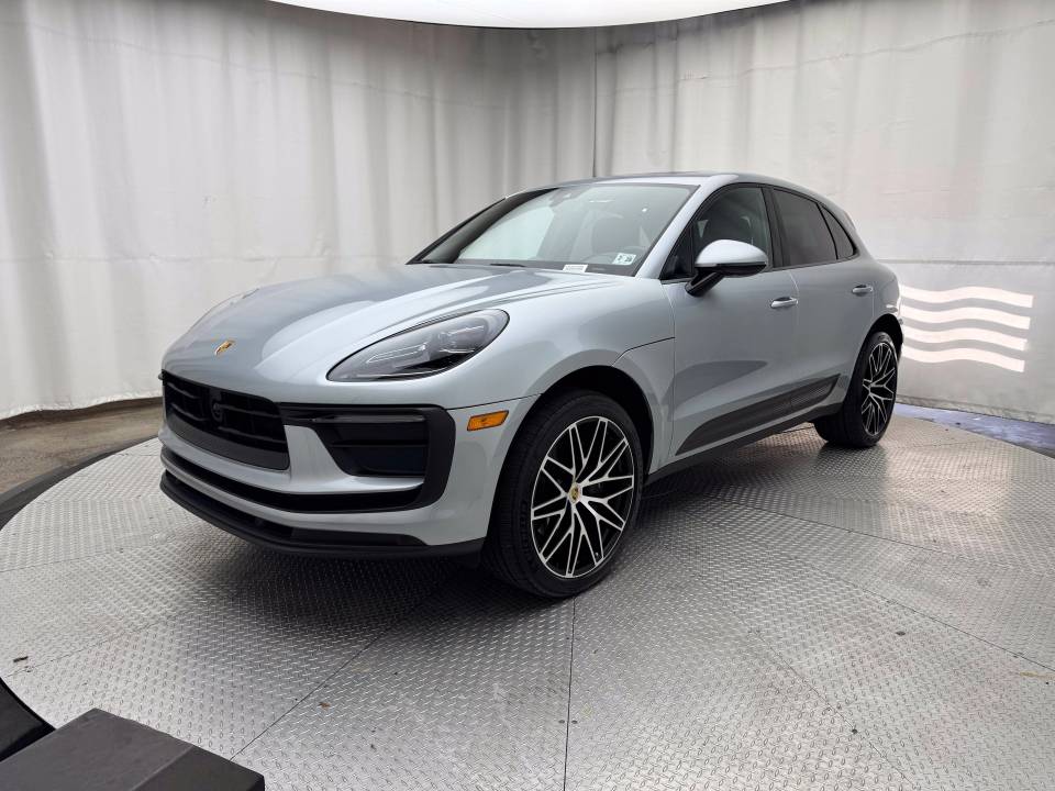 2023 Porsche Macan