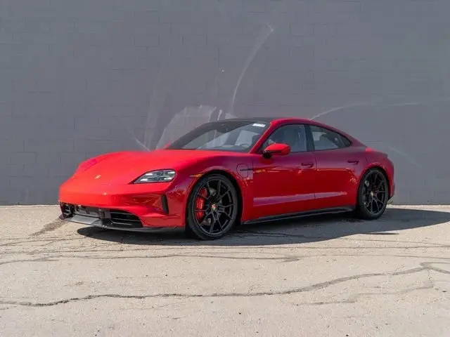 2026 Porsche Taycan GTS - Photo 6